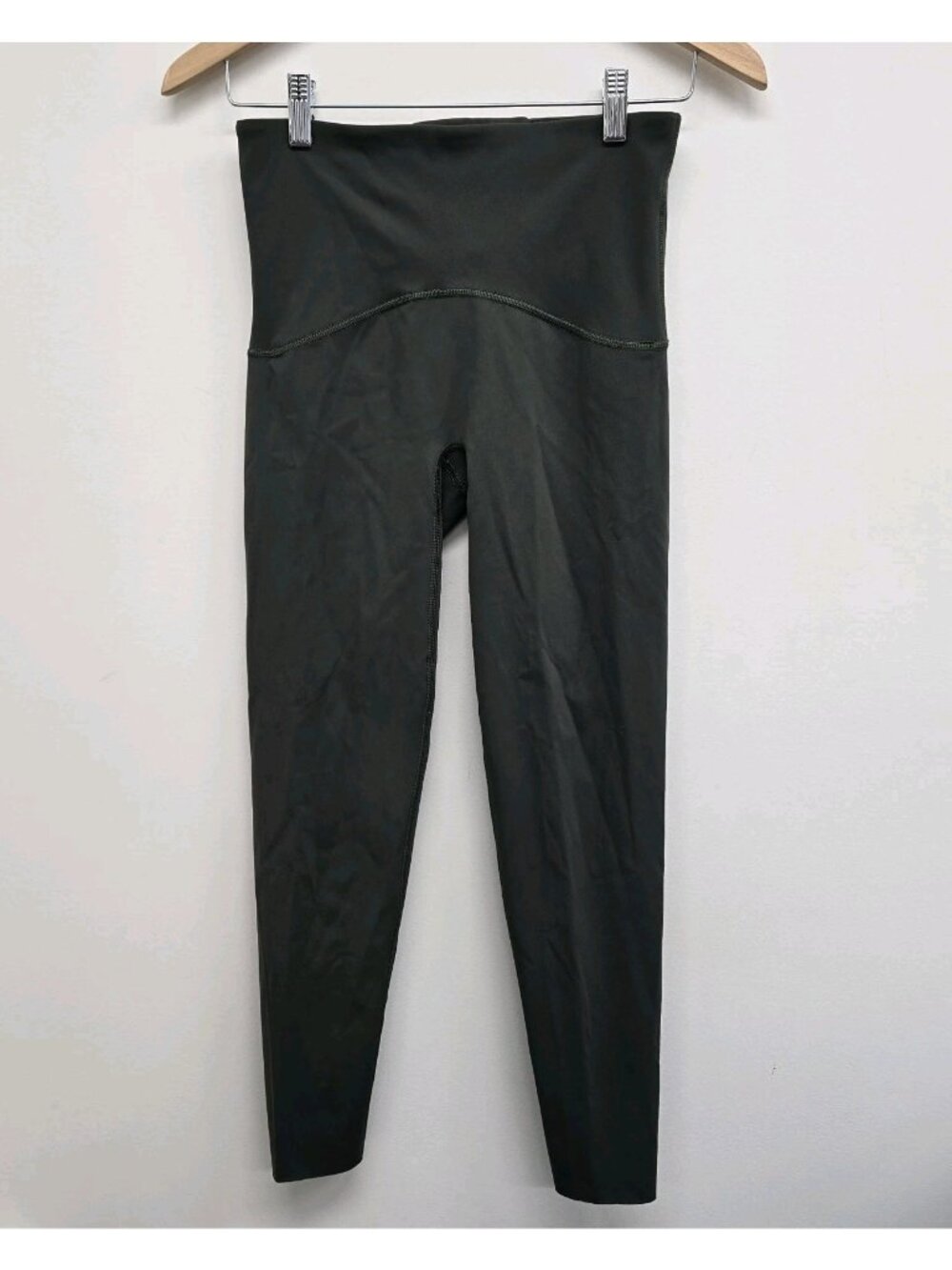 Spanx Booty Boost Ankle Compression Leggings Womens Sz M Activewear Green